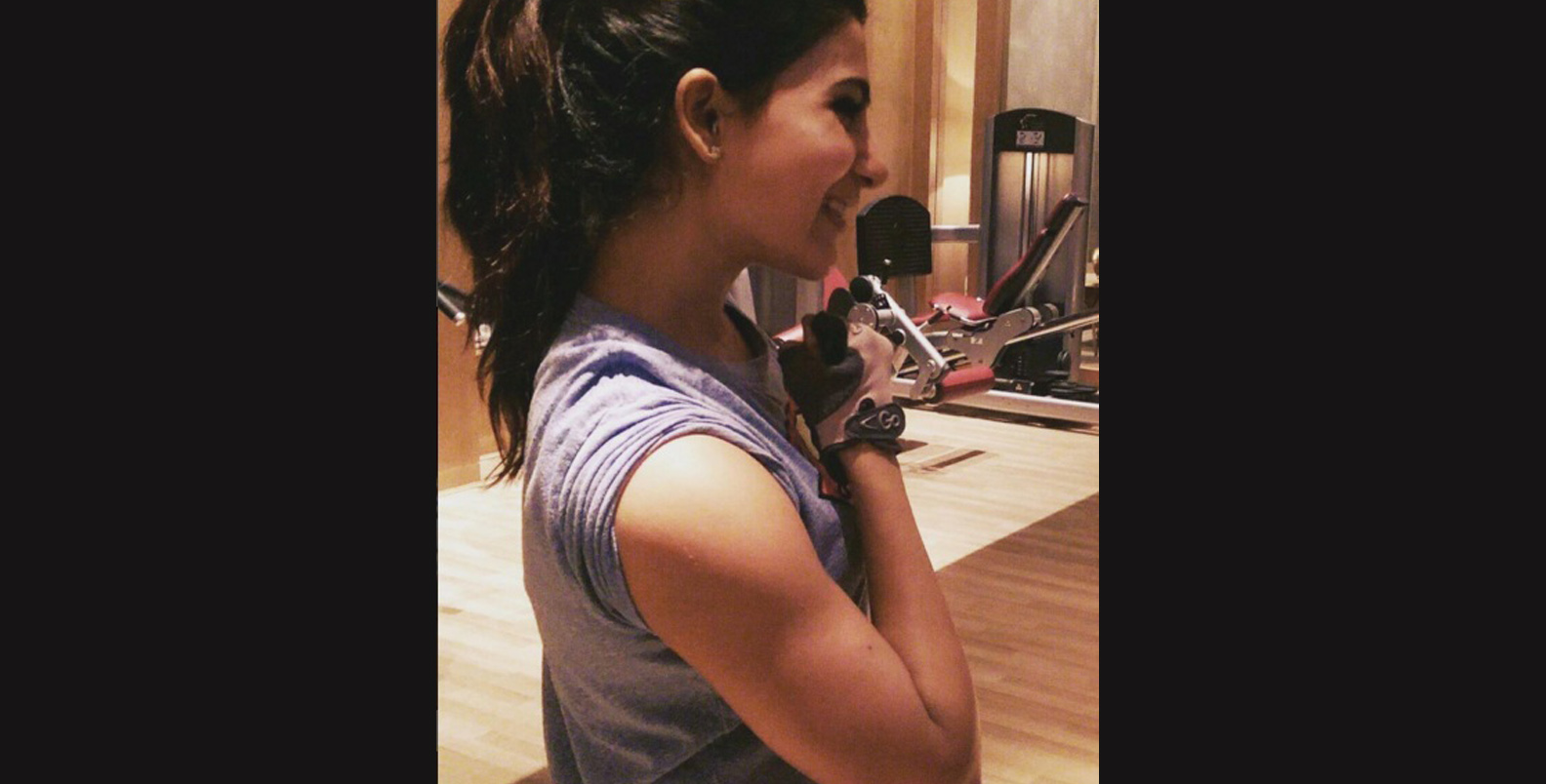 Samantha is killing it in the gym! Look at those toned arms!!!.jpg 2