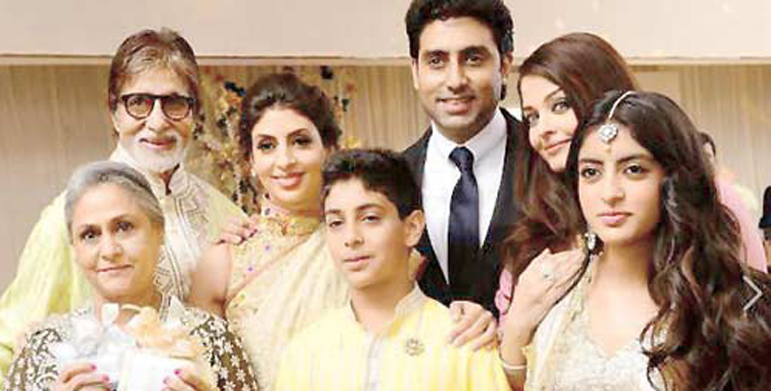 Amitabh-Bachchan family JFW