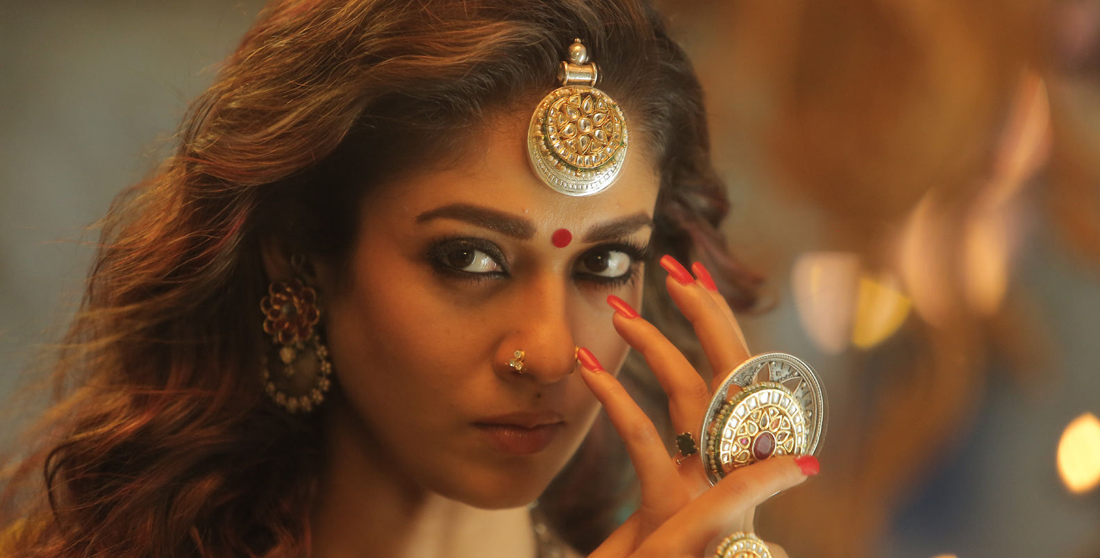 Exclusive Stills Of Nayanthara From Kaashmora! | JFW Just for women