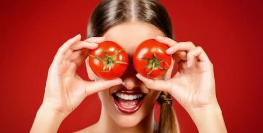 From helping in Weight-loss to Boosting Immunity, 4 Shocking Health Benefits of Tomatoes!