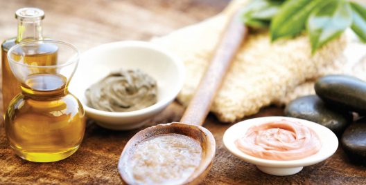 5 Best DIY Summer Masks That Will Keep Your Skin Hydrated Through The Season!