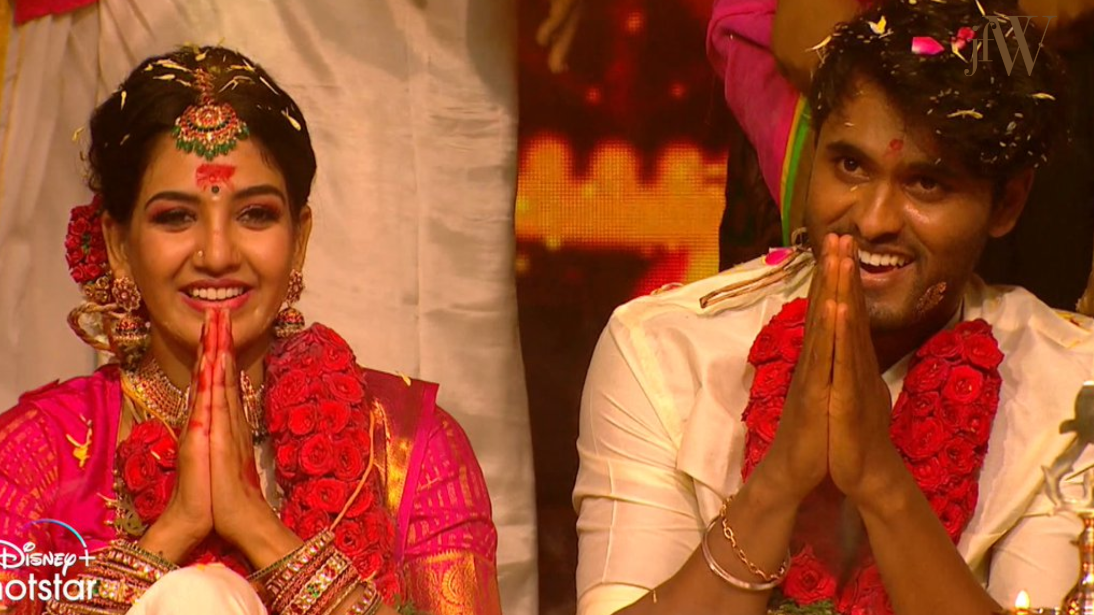 BREAKING: Bigg Boss star Pavni says Yes to Amir! The couple to tie the knot soon?