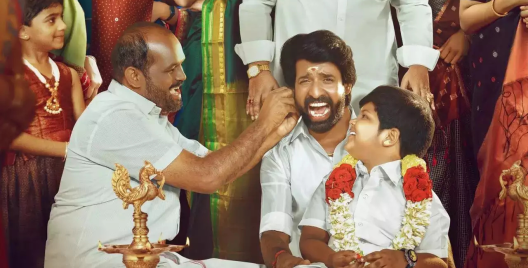 Maaman Review : A Patriarchal Family's Drama that Villainizes its Women !