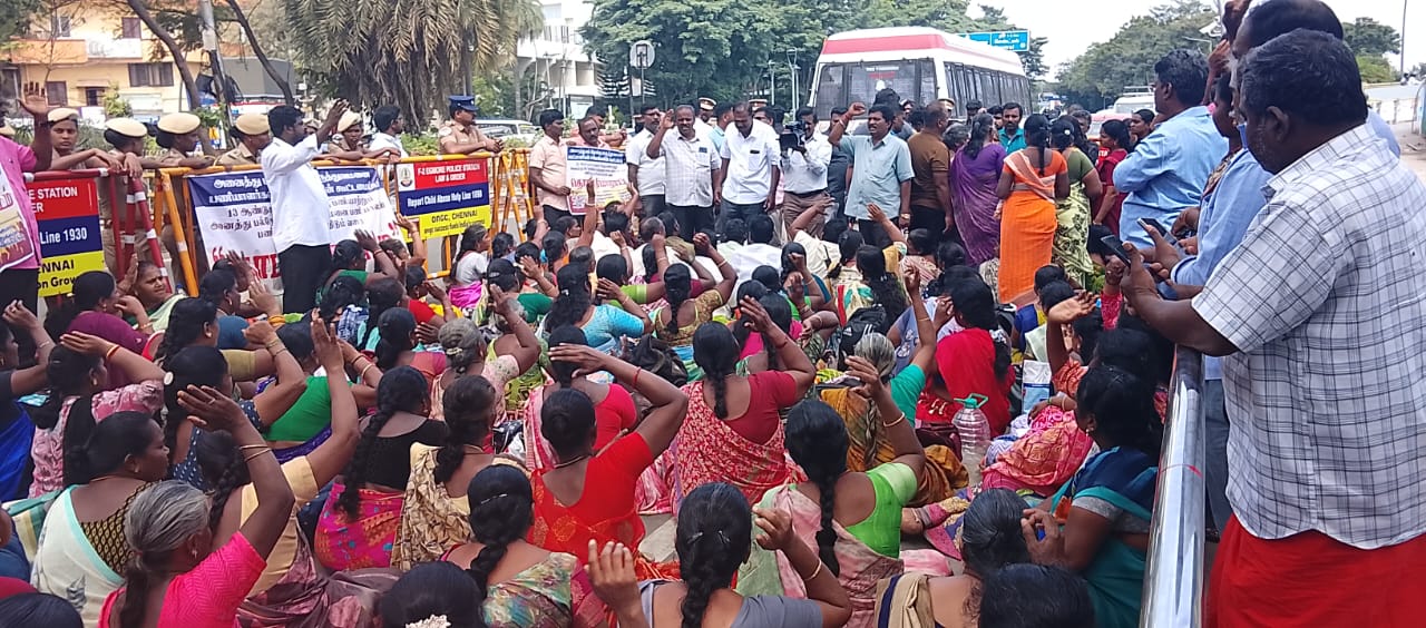 Photo: On January 31, 2026 near the bridge of Cooum River in Chintadripet